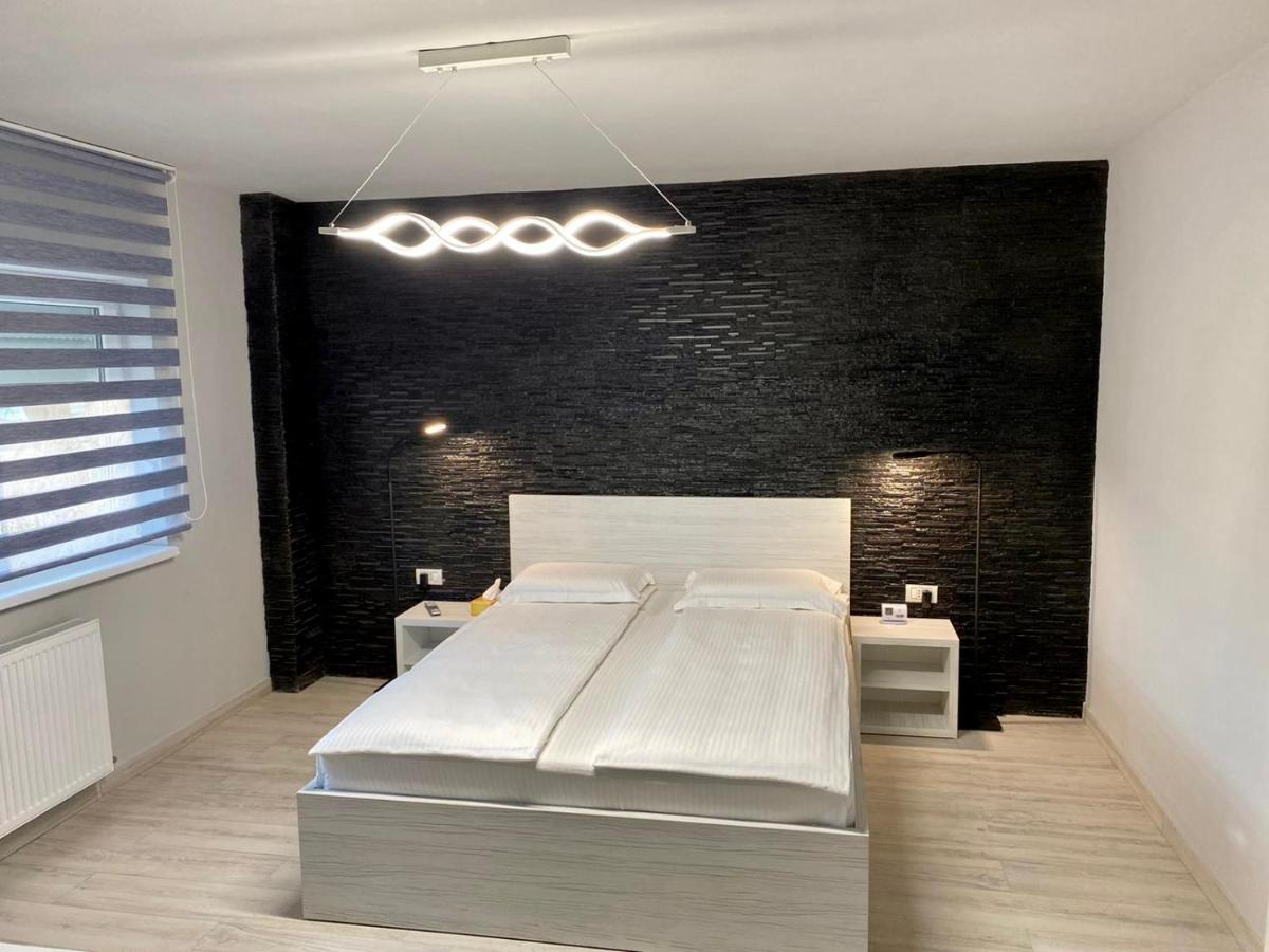Apartament Catalin 1 Arad Zewnętrze zdjęcie